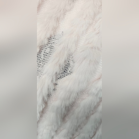 Christopher & Banks Women's Rabbit Fur Pink Poncho Shawl Sweater One Size EUC - Picture 2 of 14